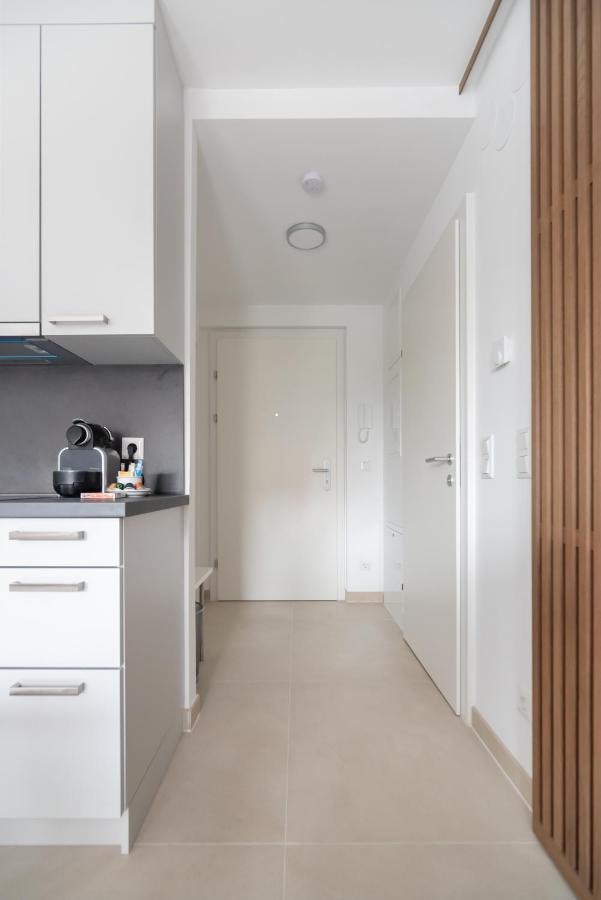 Ruhig, Hell Und Neu Mit Garage Apartment Vienna Exterior photo